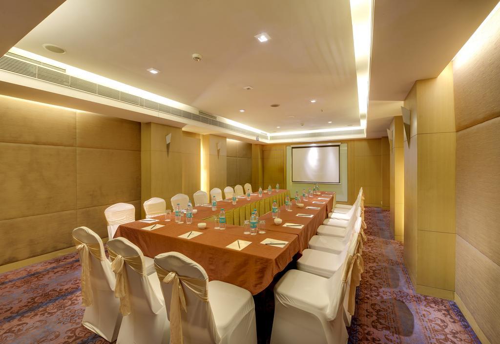 Pride Hotel, 4*
